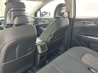 Kia Sportage 1.6 T-GDi HEV Drive 4x2 169 kW (230 CV)