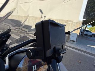 Soporte BMW ConnectedRide Cradle Original