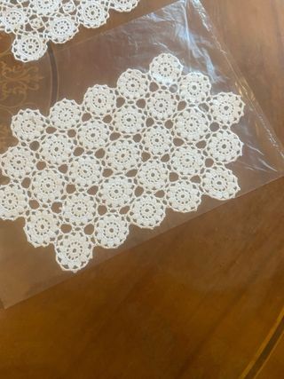 Centrini uncinetto bianchi