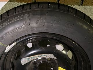 Rueda de repuesto con llanta