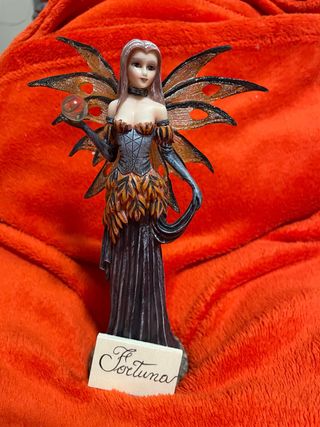 Fata les alpes con targhetta portafortuna