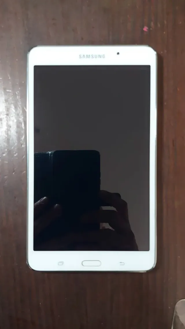 Samsung Galaxy Tab 4 Branca