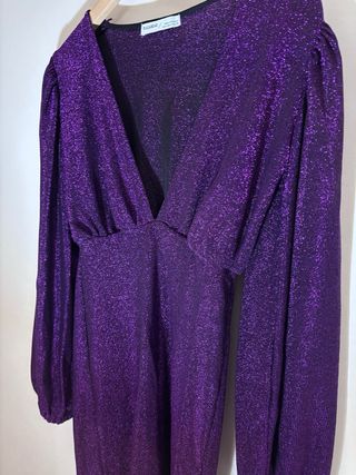 Vestido Morado Brillante Pull and Bear