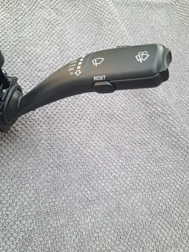 Mando multifuncion e Intermitentes Audi A5 8T