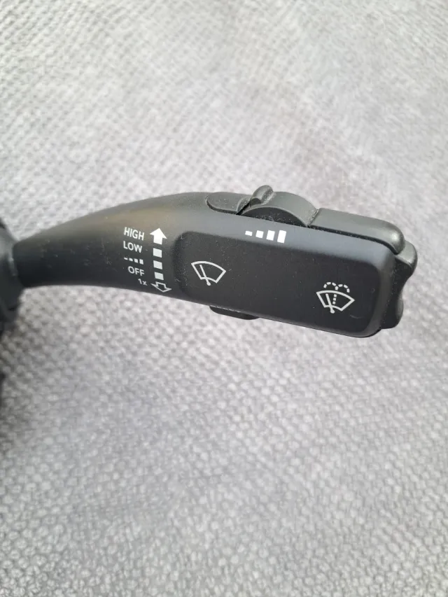 Mando multifuncion e Intermitentes Audi A5 8T