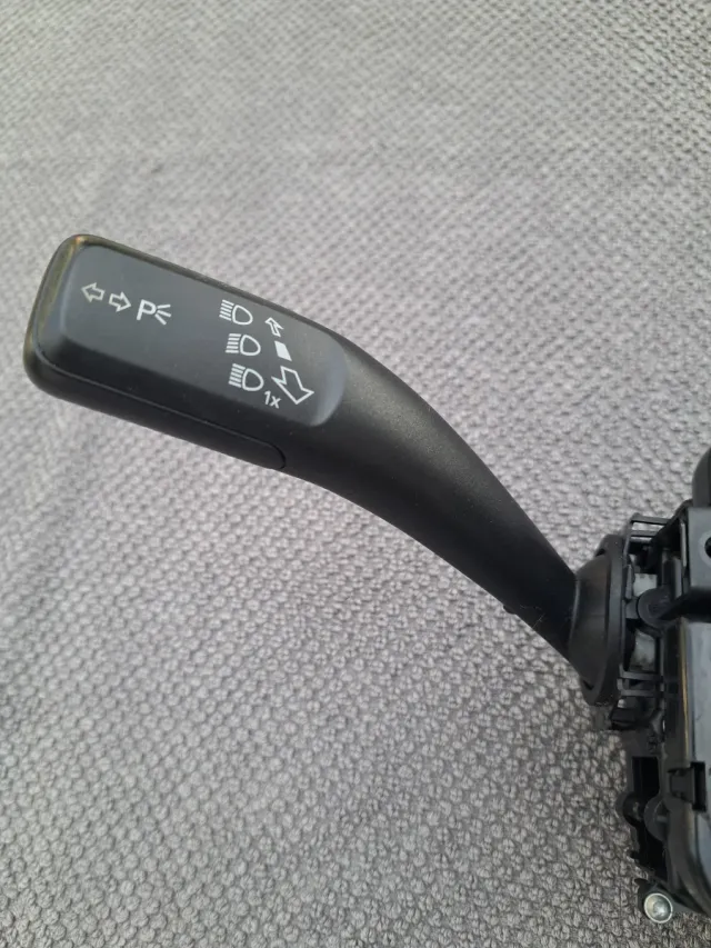 Mando multifuncion e Intermitentes Audi A5 8T