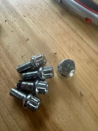 Tornillos antirrobo Grupo vag