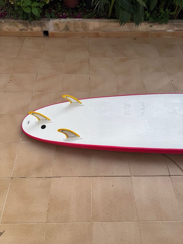 Tabla de surf rosa 8'6
