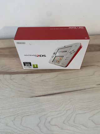 Caja Nintendo 2DS XL Blanca y Roja
