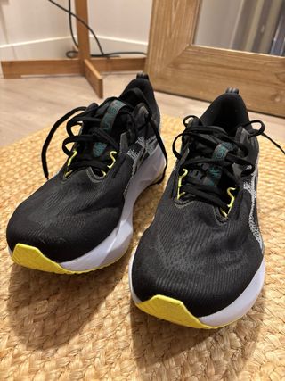 Asics Novablast 5 Zapatillas Running num. 45