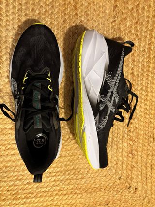 Asics Novablast 5 Zapatillas Running num. 45