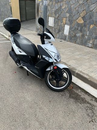 Ciclomotor Kymco 50cc Blanco