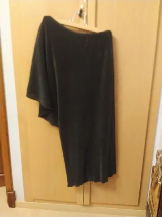 Vestido negro fiesta embarazada.