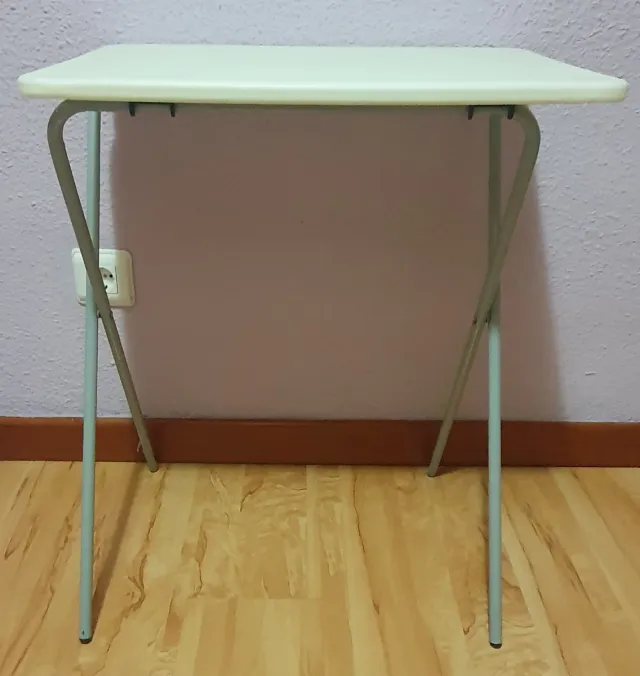 Tavolo ausiliario pieghevole