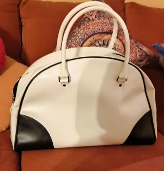 Bolsa Emporio Armani Blanca y Negra