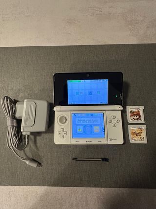 Nintendo 3DS Bianca + 2 giochi