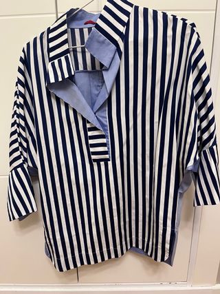 Camisa Rayas Azul y Blanco Carolina Herrera