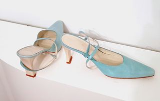 Zapatos de tacón azul turquesa