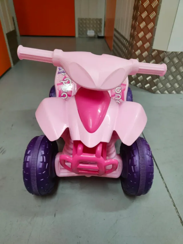 Coche eléctrico infantil rosa