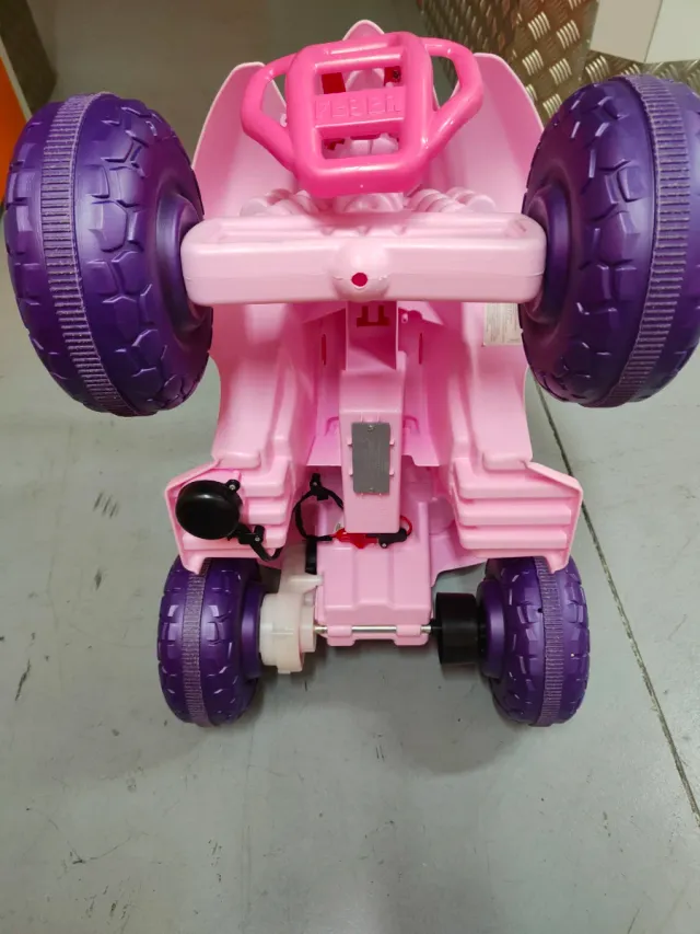 Coche eléctrico infantil rosa