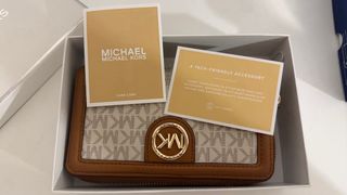 Cartera Michael Kors Beige y Marrón