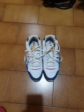 Zapatillas Reebok Blancas y Azules Talla 42