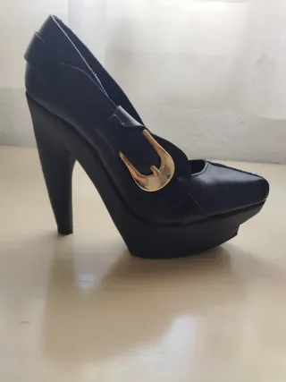 Zapatos de tacón Juanjo Oliva Fosco negros