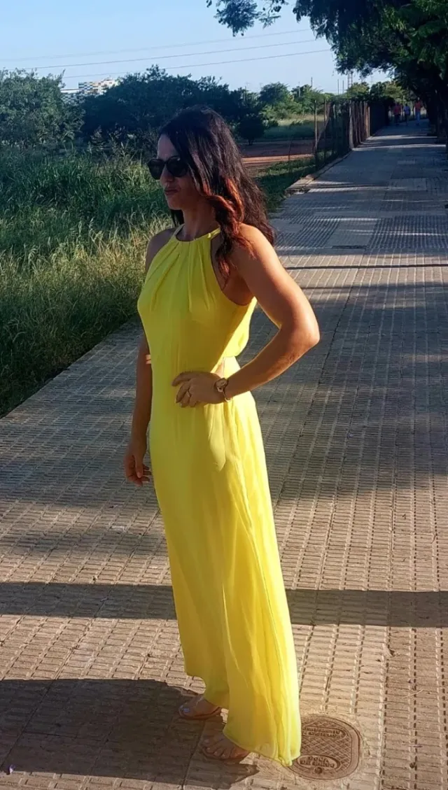 Vestido de fiesta amarillo