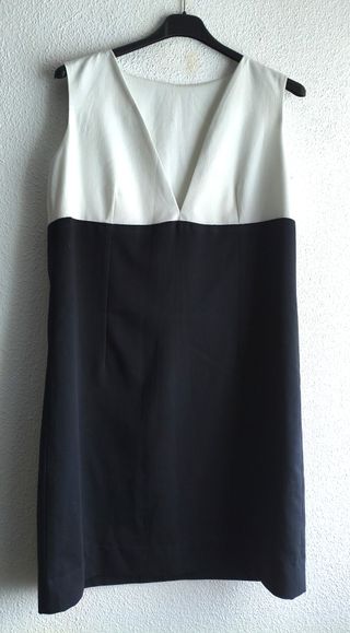 Vestido bicolor sin mangas