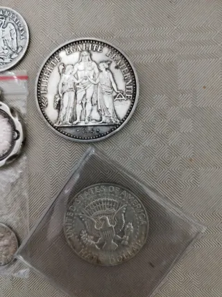 monedas de  plata