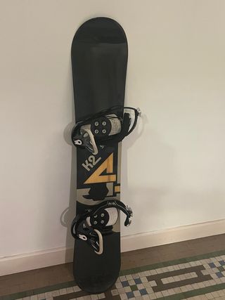 Tabla Snowboard K2 con fijaciones Burton y bolsa