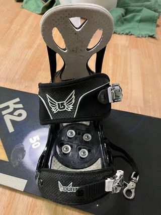 Tabla Snowboard K2 con fijaciones Burton y bolsa