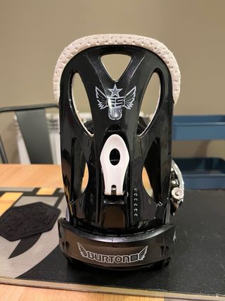 Tabla Snowboard K2 con fijaciones Burton y bolsa