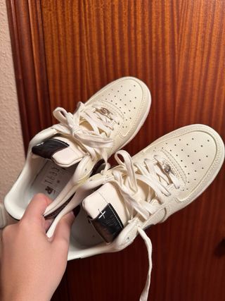 Zapatillas Nike Air Force 1 Beige T.39