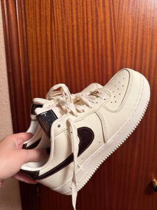 Zapatillas Nike Air Force 1 Beige T.39