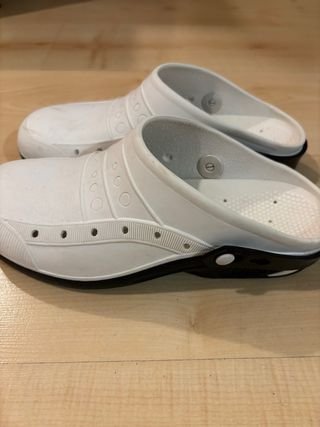 zuecos dian lavables