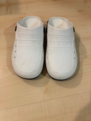 zuecos dian lavables