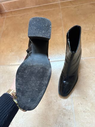 Botines negros Primark efecto piel