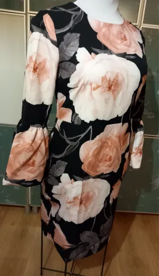 Vestido cóctel estampado floral