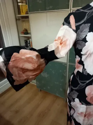 Vestido cóctel estampado floral