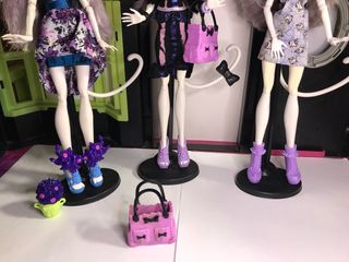 Monster High Catrina DeMew 42€ unidad