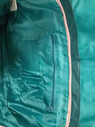 Bolsa bandolera marca CiMARRON rosa y verde azula