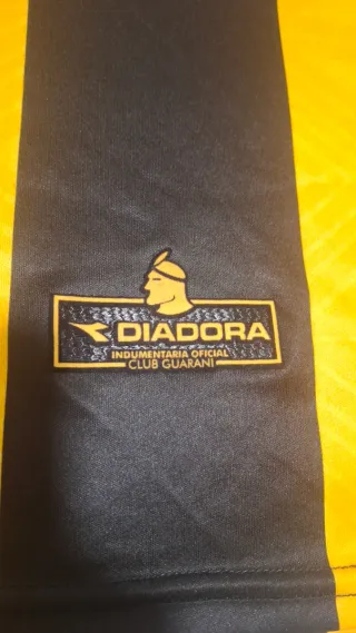 Camiseta Guaraní Paraguay Diadora