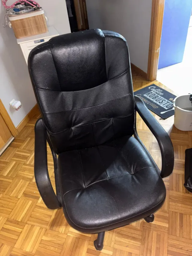 Silla de oficina giratoria