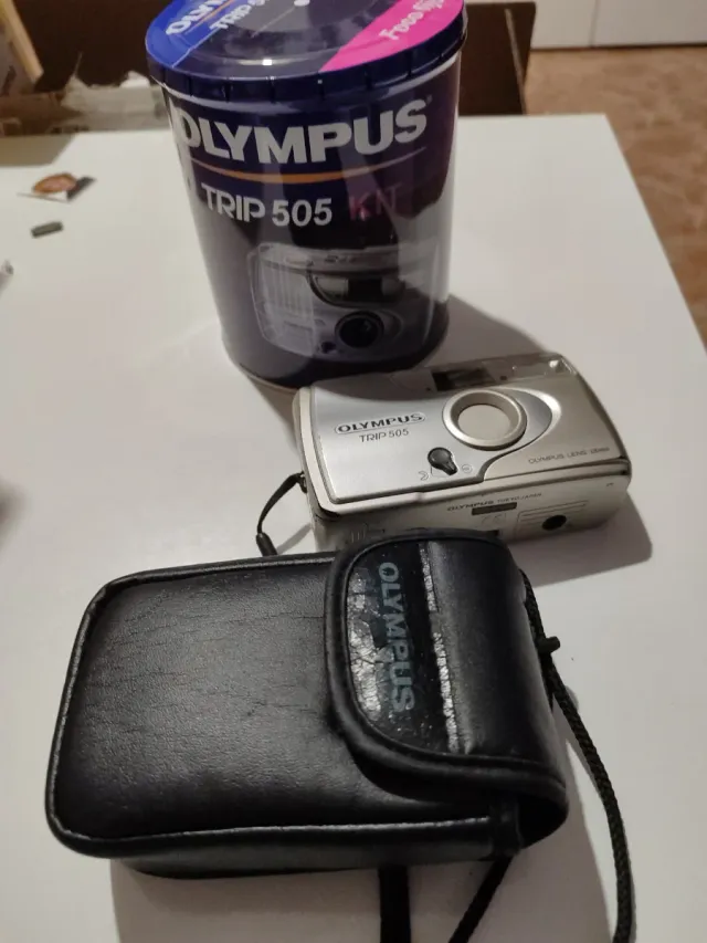 Kit Fotocamera Olympus Trip 505