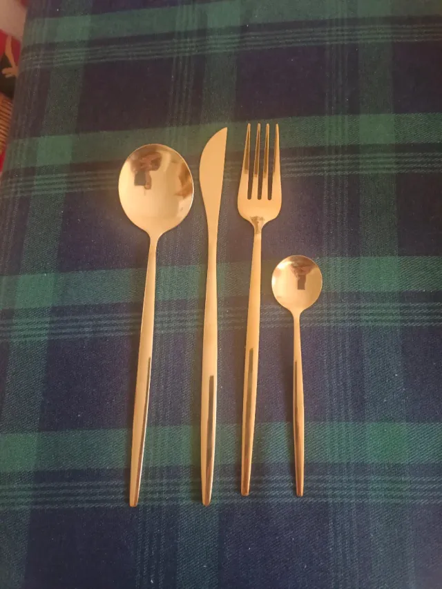 Cubertería Acero Inoxidable 24 Piezas