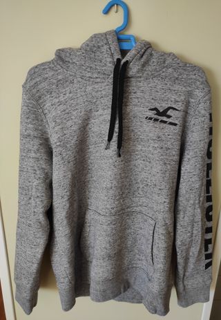 Sudadera marca Hollister