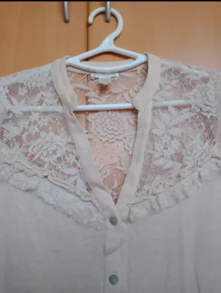 Blusa beige mujer encaje