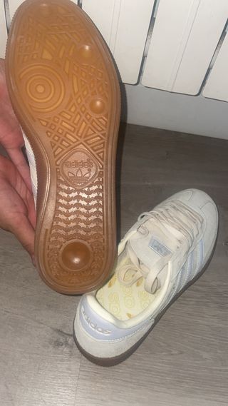 Adidas Specialle Beige/Blanco Talla 40