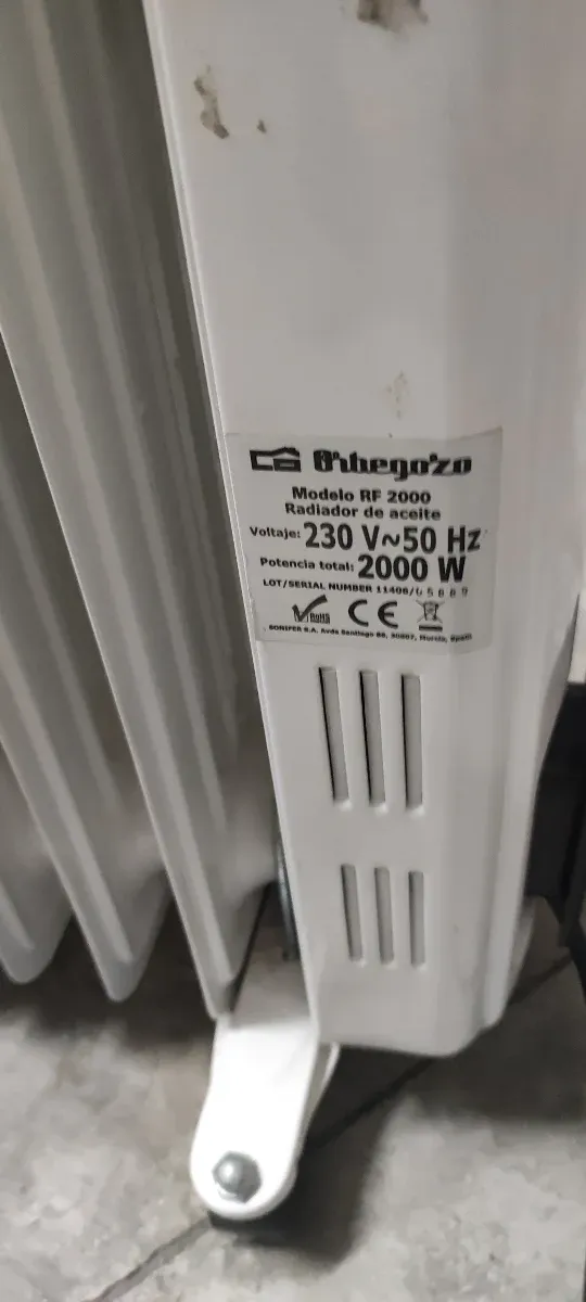 Radiador de Óleo Orbegozo RF 2000 com Termostato